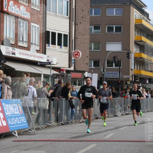 15.09.2024 - PSD Bank Halbmarathon Michael Strokosch http://msf.ph/oto/7056862 15.09.2024 11:35:26 Ziel 766, 771, 1039, 1044, 1058, 1143, 1160, 2656 meine-sportfotos.de