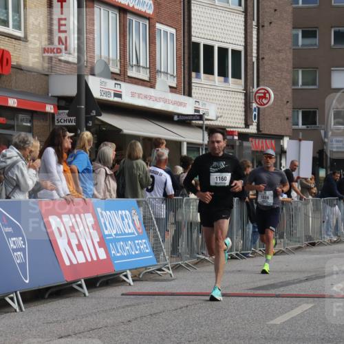 15.09.2024 - PSD Bank Halbmarathon Michael Strokosch http://msf.ph/oto/7056881 15.09.2024 11:35:28 Ziel 766, 771, 1039, 1044, 1058, 1143, 1160, 2656 meine-sportfotos.de