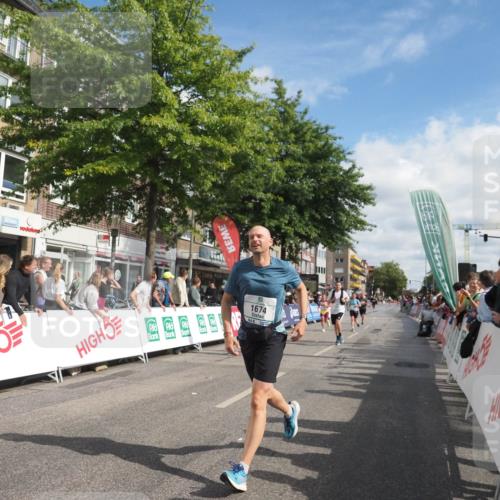 15.09.2024 - PSD Bank Halbmarathon Miley Keyser http://msf.ph/oto/7056884 15.09.2024 12:04:05 Ziel 1674, 1741, 1756, 2136, 2363, 2372, 2720, 2880, 2943, 2945 meine-sportfotos.de