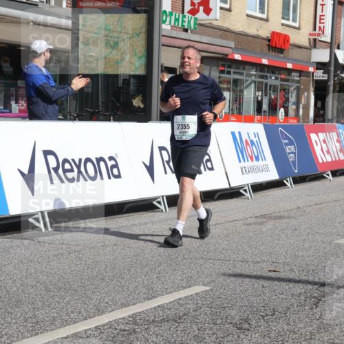 15.09.2024 - PSD Bank Halbmarathon Michael Strokosch http://msf.ph/oto/7056887 15.09.2024 12:50:56 Ziel 2355 meine-sportfotos.de