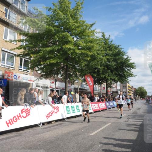15.09.2024 - PSD Bank Halbmarathon Miley Keyser http://msf.ph/oto/7056892 15.09.2024 12:04:06 Ziel 1674, 1741, 1756, 2136, 2363, 2372, 2720, 2880, 2943, 2945 meine-sportfotos.de