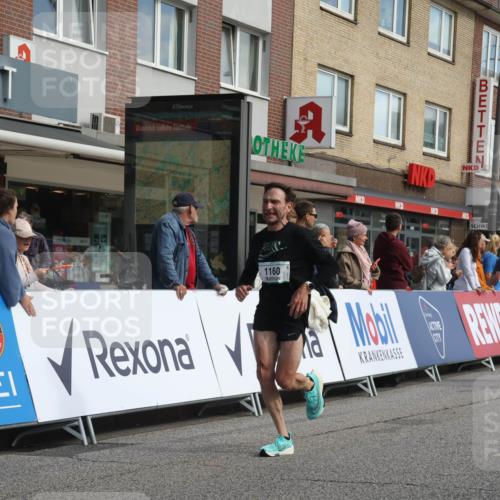 15.09.2024 - PSD Bank Halbmarathon Michael Strokosch http://msf.ph/oto/7056905 15.09.2024 11:35:30 Ziel 766, 1039, 1044, 1058, 1143, 1160 meine-sportfotos.de