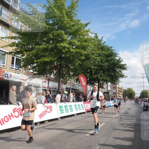 15.09.2024 - PSD Bank Halbmarathon Miley Keyser http://msf.ph/oto/7056923 15.09.2024 12:04:07 Ziel 1674, 1756, 2136, 2363, 2372, 2720, 2880, 2943, 2945 meine-sportfotos.de