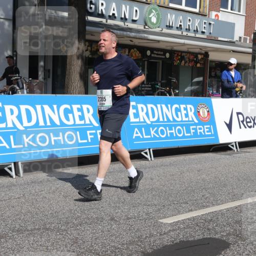 15.09.2024 - PSD Bank Halbmarathon Michael Strokosch http://msf.ph/oto/7056927 15.09.2024 12:50:59 Ziel 2355 meine-sportfotos.de