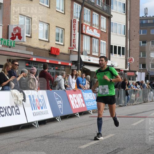 15.09.2024 - PSD Bank Halbmarathon Michael Strokosch http://msf.ph/oto/7056950 15.09.2024 11:35:34 Ziel 766, 1039, 1058, 1143, 1160 meine-sportfotos.de