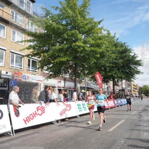 15.09.2024 - PSD Bank Halbmarathon Miley Keyser http://msf.ph/oto/7056982 15.09.2024 12:04:09 Ziel 1674, 1756, 2136, 2363, 2372, 2720, 2880, 3194 meine-sportfotos.de