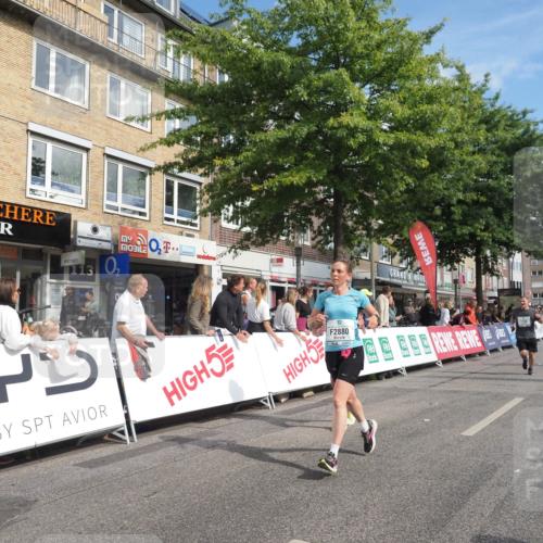 15.09.2024 - PSD Bank Halbmarathon Miley Keyser http://msf.ph/oto/7057001 15.09.2024 12:04:10 Ziel 1674, 1756, 2136, 2363, 2372, 2720, 2880, 3194 meine-sportfotos.de