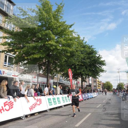 15.09.2024 - PSD Bank Halbmarathon Miley Keyser http://msf.ph/oto/7057005 15.09.2024 12:04:12 Ziel 1674, 1756, 2136, 2363, 2372, 2399, 2720, 2880, 3027, 3194 meine-sportfotos.de