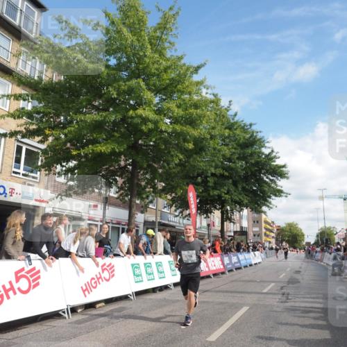 15.09.2024 - PSD Bank Halbmarathon Miley Keyser http://msf.ph/oto/7057016 15.09.2024 12:04:12 Ziel 1674, 1756, 2136, 2363, 2372, 2399, 2720, 2880, 3027, 3194 meine-sportfotos.de