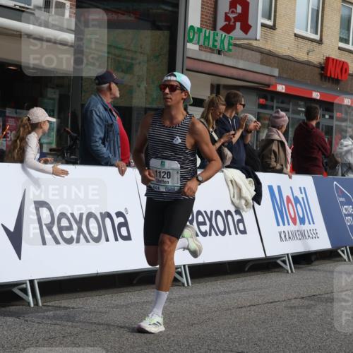 15.09.2024 - PSD Bank Halbmarathon Michael Strokosch http://msf.ph/oto/7057054 15.09.2024 11:35:52 Ziel 438, 1120, 1194, 1231, 1394, 1399, 2690 meine-sportfotos.de