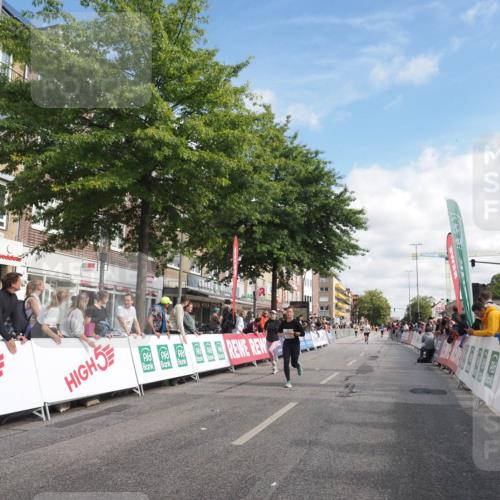 15.09.2024 - PSD Bank Halbmarathon Miley Keyser http://msf.ph/oto/7057065 15.09.2024 12:04:21 Ziel 1756, 2399, 2720, 3027, 3194 meine-sportfotos.de