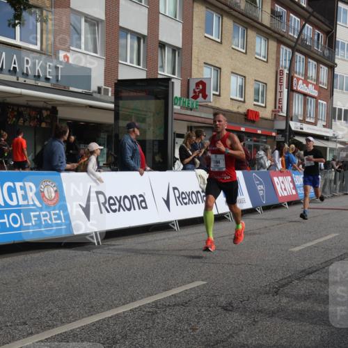 15.09.2024 - PSD Bank Halbmarathon Michael Strokosch http://msf.ph/oto/7057072 15.09.2024 11:35:53 Ziel 438, 1109, 1120, 1194, 1231, 1394, 1399, 2690 meine-sportfotos.de