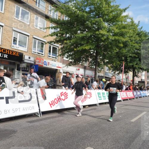 15.09.2024 - PSD Bank Halbmarathon Miley Keyser http://msf.ph/oto/7057115 15.09.2024 12:04:23 Ziel 1756, 2399, 2720, 3027, 3194 meine-sportfotos.de