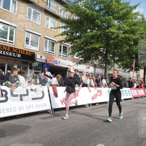 15.09.2024 - PSD Bank Halbmarathon Miley Keyser http://msf.ph/oto/7057123 15.09.2024 12:04:23 Ziel 1756, 2399, 2720, 3027, 3194 meine-sportfotos.de