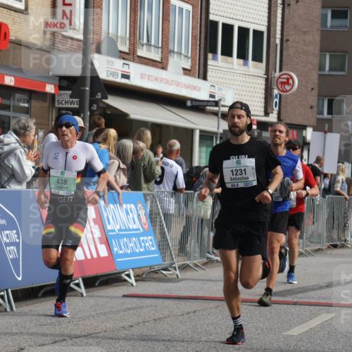 15.09.2024 - PSD Bank Halbmarathon Michael Strokosch http://msf.ph/oto/7057126 15.09.2024 11:35:58 Ziel 438, 770, 1109, 1120, 1194, 1231, 1394, 1399, 2690 meine-sportfotos.de