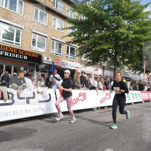 15.09.2024 - PSD Bank Halbmarathon Miley Keyser http://msf.ph/oto/7057127 15.09.2024 12:04:23 Ziel 1756, 2399, 2720, 3027, 3194 meine-sportfotos.de