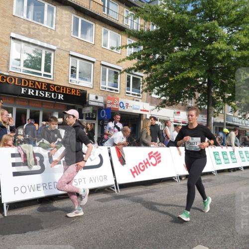 15.09.2024 - PSD Bank Halbmarathon Miley Keyser http://msf.ph/oto/7057135 15.09.2024 12:04:24 Ziel 1756, 1938, 2399, 3027, 3194 meine-sportfotos.de