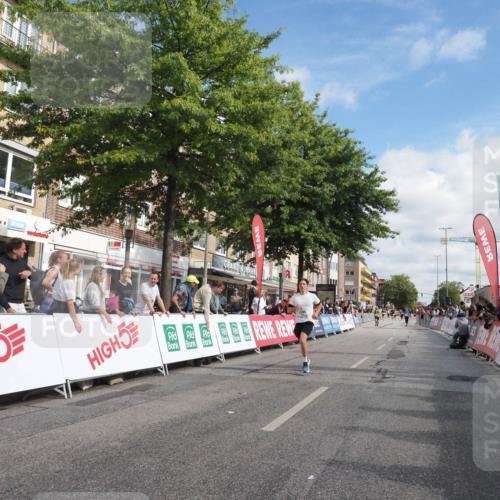15.09.2024 - PSD Bank Halbmarathon Miley Keyser http://msf.ph/oto/7057148 15.09.2024 12:04:27 Ziel 1938, 2399, 2965, 3027, 3194 meine-sportfotos.de