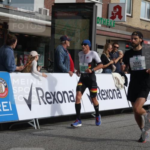 15.09.2024 - PSD Bank Halbmarathon Michael Strokosch http://msf.ph/oto/7057149 15.09.2024 11:35:59 Ziel 438, 770, 1109, 1120, 1194, 1231, 1394, 1399, 2690 meine-sportfotos.de