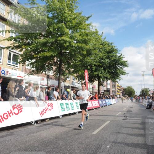 15.09.2024 - PSD Bank Halbmarathon Miley Keyser http://msf.ph/oto/7057171 15.09.2024 12:04:28 Ziel 1938, 2399, 2965, 3027, 3194 meine-sportfotos.de