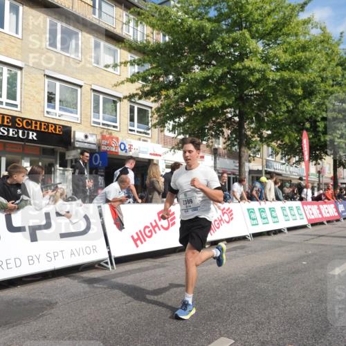 15.09.2024 - PSD Bank Halbmarathon Miley Keyser http://msf.ph/oto/7057194 15.09.2024 12:04:28 Ziel 1938, 2399, 2965, 3027, 3194 meine-sportfotos.de