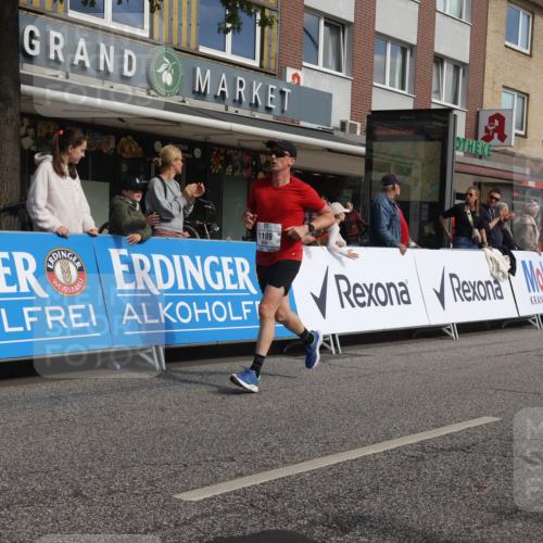 15.09.2024 - PSD Bank Halbmarathon Michael Strokosch http://msf.ph/oto/7057195 15.09.2024 11:36:02 Ziel 438, 770, 1109, 1120, 1194, 1231, 1394, 1399, 2690 meine-sportfotos.de