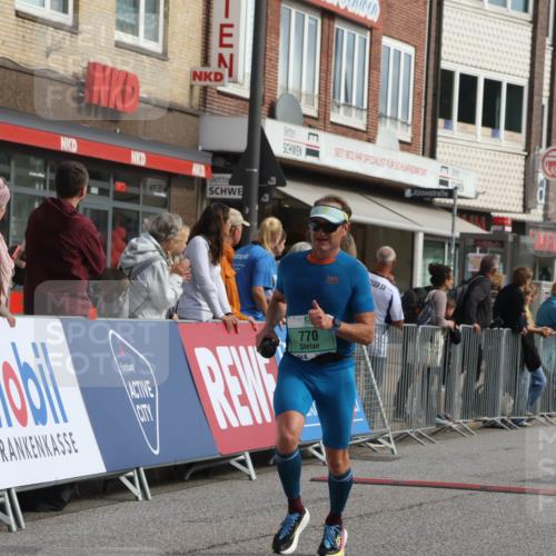 15.09.2024 - PSD Bank Halbmarathon Michael Strokosch http://msf.ph/oto/7057210 15.09.2024 11:36:05 Ziel 438, 770, 1109, 1194, 1231, 1394, 1399 meine-sportfotos.de