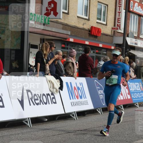 15.09.2024 - PSD Bank Halbmarathon Michael Strokosch http://msf.ph/oto/7057219 15.09.2024 11:36:06 Ziel 438, 770, 1109, 1194, 1231, 1399 meine-sportfotos.de