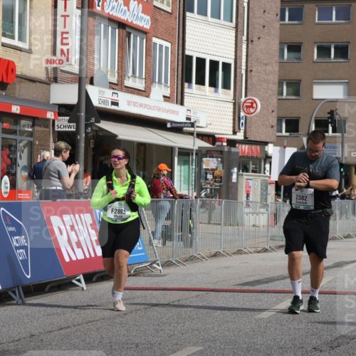 15.09.2024 - PSD Bank Halbmarathon Michael Strokosch http://msf.ph/oto/7057221 15.09.2024 12:54:00 Ziel 2382, 2893 meine-sportfotos.de