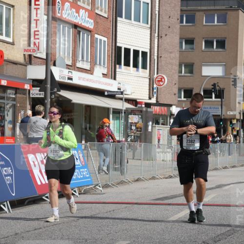 15.09.2024 - PSD Bank Halbmarathon Michael Strokosch http://msf.ph/oto/7057225 15.09.2024 12:54:00 Ziel 2382, 2893 meine-sportfotos.de