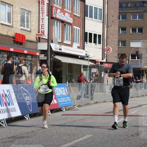 15.09.2024 - PSD Bank Halbmarathon Michael Strokosch http://msf.ph/oto/7057233 15.09.2024 12:54:01 Ziel 2382, 2893 meine-sportfotos.de