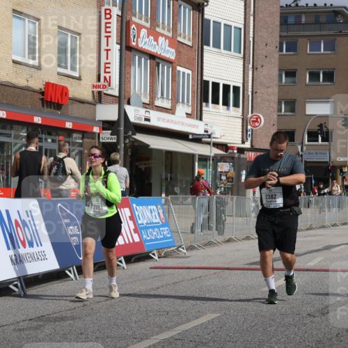 15.09.2024 - PSD Bank Halbmarathon Michael Strokosch http://msf.ph/oto/7057237 15.09.2024 12:54:01 Ziel 2382, 2893 meine-sportfotos.de