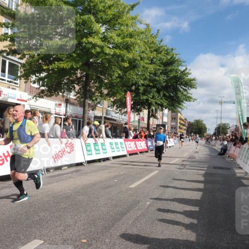 15.09.2024 - PSD Bank Halbmarathon Miley Keyser http://msf.ph/oto/7057238 15.09.2024 12:04:38 Ziel 1938, 2134, 2708, 2871, 2960, 2965, 3004 meine-sportfotos.de