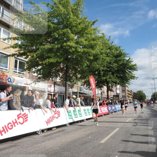 15.09.2024 - PSD Bank Halbmarathon Miley Keyser http://msf.ph/oto/7057269 15.09.2024 12:04:41 Ziel 1938, 2134, 2708, 2871, 2960, 2965, 3004 meine-sportfotos.de