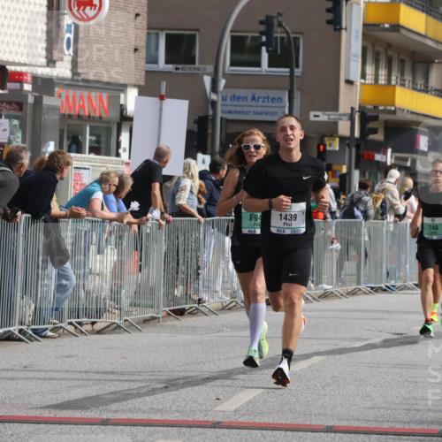 15.09.2024 - PSD Bank Halbmarathon Michael Strokosch http://msf.ph/oto/7057280 15.09.2024 11:36:15 Ziel 748, 770, 944, 1439, 2631 meine-sportfotos.de