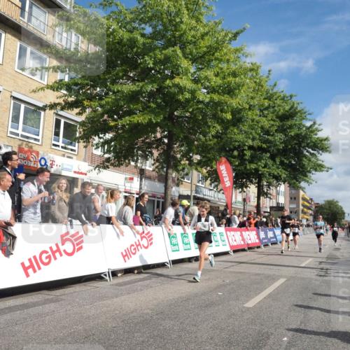 15.09.2024 - PSD Bank Halbmarathon Miley Keyser http://msf.ph/oto/7057286 15.09.2024 12:04:41 Ziel 1938, 2134, 2708, 2871, 2960, 2965, 3004 meine-sportfotos.de