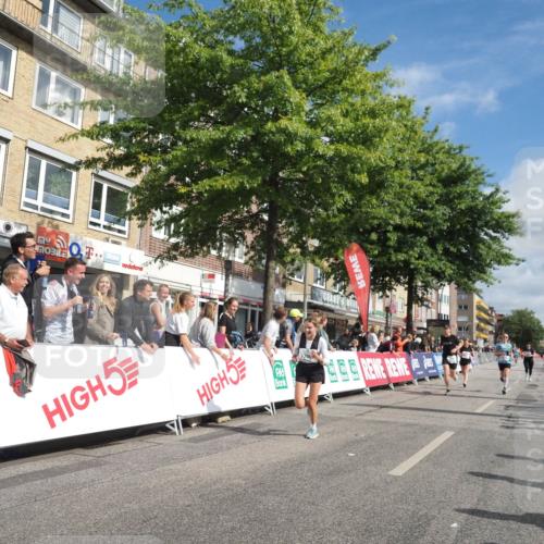 15.09.2024 - PSD Bank Halbmarathon Miley Keyser http://msf.ph/oto/7057290 15.09.2024 12:04:41 Ziel 1938, 2134, 2708, 2871, 2960, 2965, 3004 meine-sportfotos.de