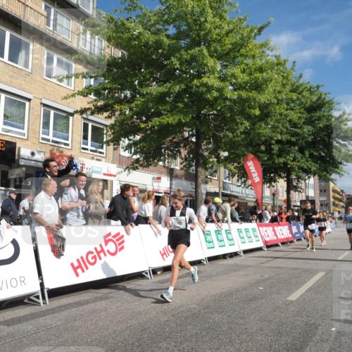15.09.2024 - PSD Bank Halbmarathon Miley Keyser http://msf.ph/oto/7057306 15.09.2024 12:04:42 Ziel 1938, 2134, 2708, 2871, 2960, 2965, 3004 meine-sportfotos.de