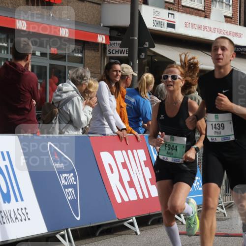 15.09.2024 - PSD Bank Halbmarathon Michael Strokosch http://msf.ph/oto/7057311 15.09.2024 11:36:18 Ziel 748, 770, 944, 1439, 2631 meine-sportfotos.de