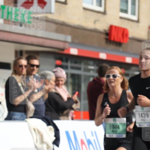 15.09.2024 - PSD Bank Halbmarathon Michael Strokosch http://msf.ph/oto/7057322 15.09.2024 11:36:19 Ziel 748, 944, 1439, 2631 meine-sportfotos.de