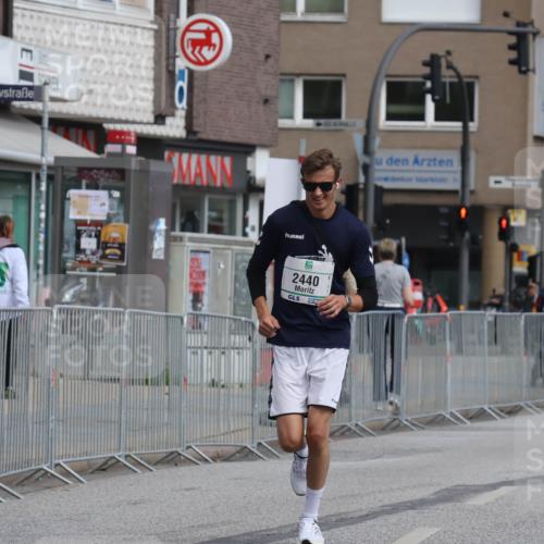 15.09.2024 - PSD Bank Halbmarathon Michael Strokosch http://msf.ph/oto/7057328 15.09.2024 12:54:22 Ziel 2440 meine-sportfotos.de