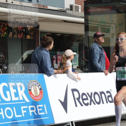 15.09.2024 - PSD Bank Halbmarathon Michael Strokosch http://msf.ph/oto/7057334 15.09.2024 11:36:19 Ziel 748, 944, 1439, 2631 meine-sportfotos.de