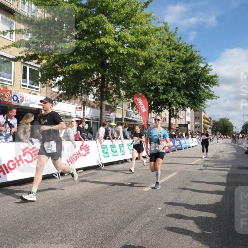 15.09.2024 - PSD Bank Halbmarathon Miley Keyser http://msf.ph/oto/7057348 15.09.2024 12:04:44 Ziel 1938, 2134, 2708, 2871, 2901, 2960, 2965, 3004 meine-sportfotos.de