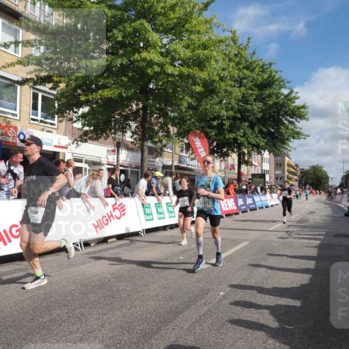 15.09.2024 - PSD Bank Halbmarathon Miley Keyser http://msf.ph/oto/7057351 15.09.2024 12:04:44 Ziel 1938, 2134, 2708, 2871, 2901, 2960, 2965, 3004 meine-sportfotos.de