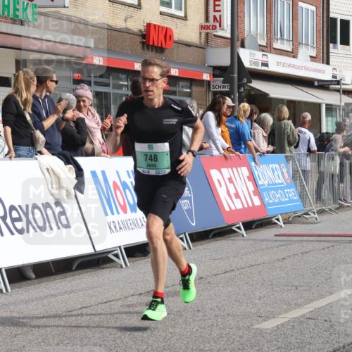 15.09.2024 - PSD Bank Halbmarathon Michael Strokosch http://msf.ph/oto/7057354 15.09.2024 11:36:21 Ziel 748, 944, 1212, 1439, 2631 meine-sportfotos.de