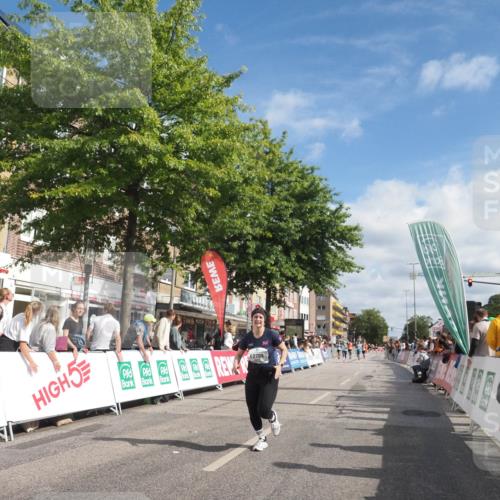 15.09.2024 - PSD Bank Halbmarathon Miley Keyser http://msf.ph/oto/7057399 15.09.2024 12:04:47 Ziel 2134, 2708, 2871, 2901, 2960, 2965, 3004, 3133 meine-sportfotos.de