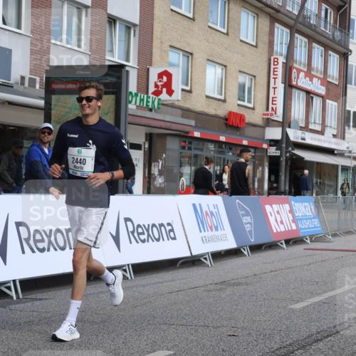15.09.2024 - PSD Bank Halbmarathon Michael Strokosch http://msf.ph/oto/7057412 15.09.2024 12:54:28 Ziel 2440 meine-sportfotos.de