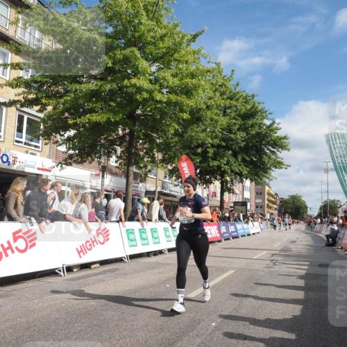 15.09.2024 - PSD Bank Halbmarathon Miley Keyser http://msf.ph/oto/7057415 15.09.2024 12:04:47 Ziel 2134, 2708, 2871, 2901, 2960, 2965, 3004, 3133 meine-sportfotos.de