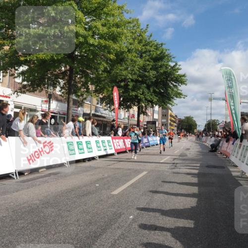 15.09.2024 - PSD Bank Halbmarathon Miley Keyser http://msf.ph/oto/7057427 15.09.2024 12:04:55 Ziel 1456, 2346, 2708, 2881, 2901, 3122, 3133 meine-sportfotos.de