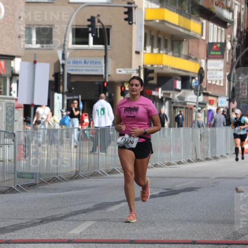 15.09.2024 - PSD Bank Halbmarathon Michael Strokosch http://msf.ph/oto/7057432 15.09.2024 12:54:59 Ziel 3210 meine-sportfotos.de